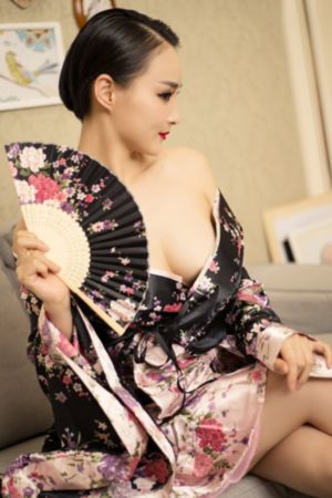 青娱乐极品免费视频小黄片_720神马影院手机在线