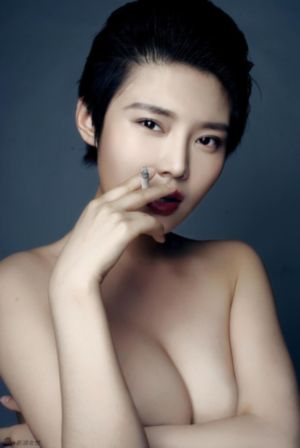 亚洲欧美日韩国产精品综合_国产剧电影在线看