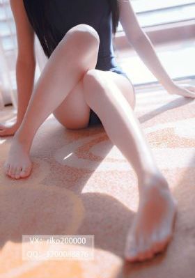 两根手指伸进去扣到高潮_超清免费观看超清