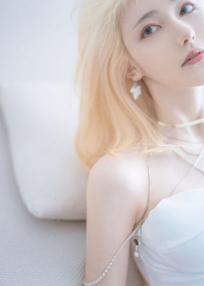 女主从小用秘方变美的小说_BD英语电影在线看