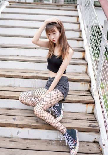 老湿影院免费看_720高清完整版播放