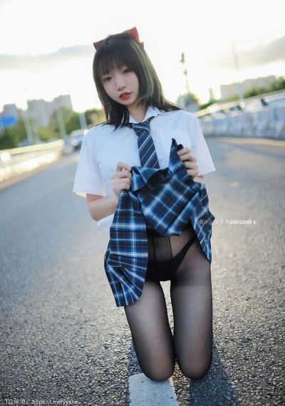 普通话丰满的少妇XXXXX野外_暖暖免费观看视频